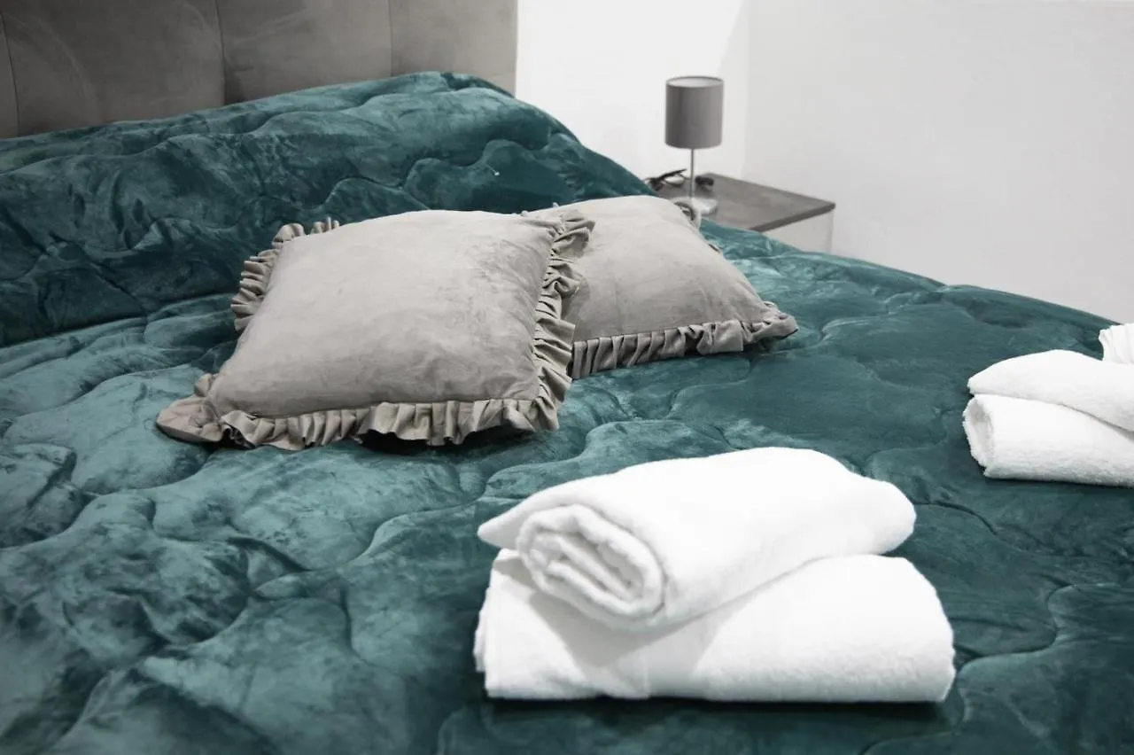 Palazzo Toto Apartment Naples 0*,  Italy